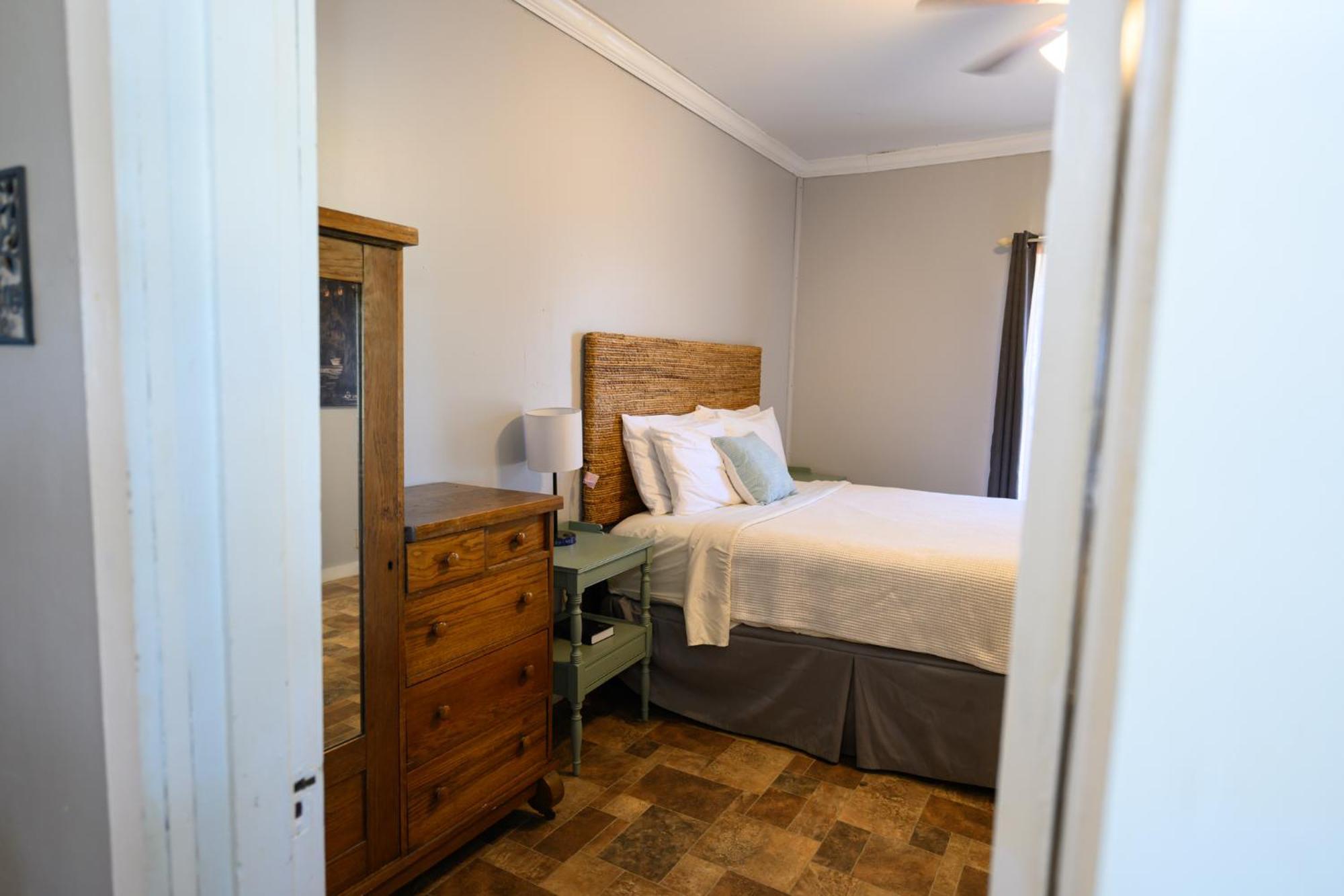 Turn On Inn Lake Village Quarto foto